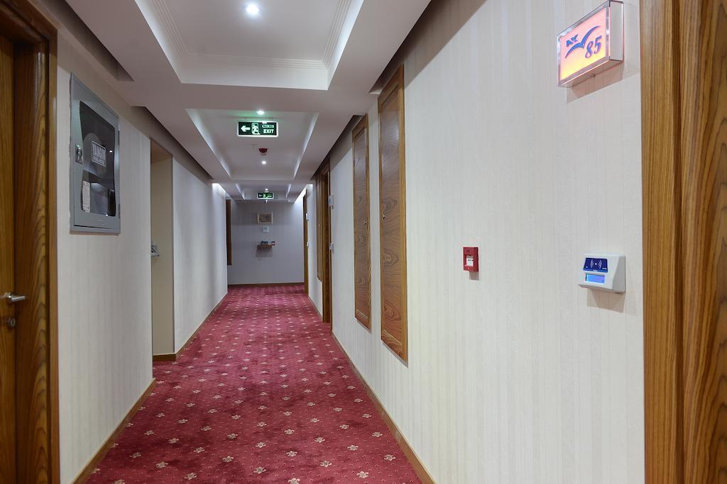 Nk Hotel Измир Экстерьер фото