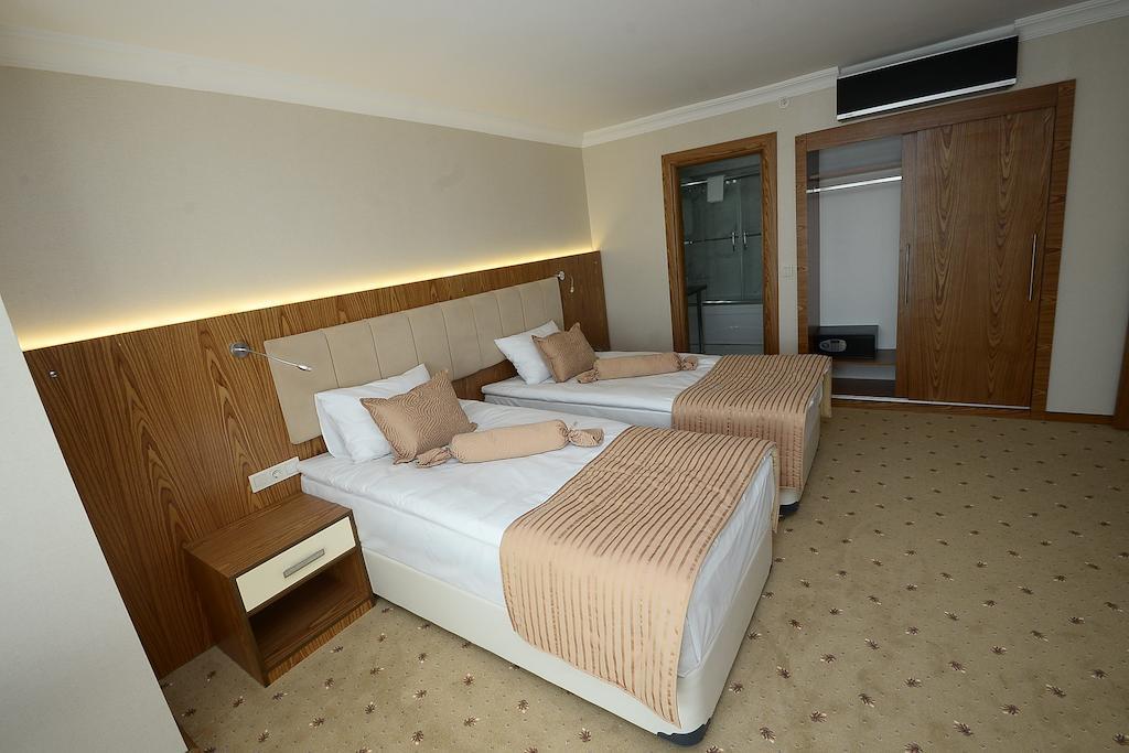 Nk Hotel Измир Номер фото