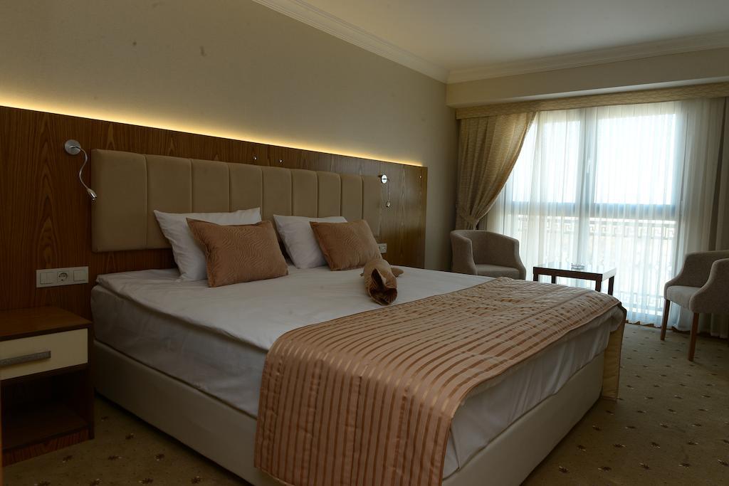 Nk Hotel Измир Номер фото